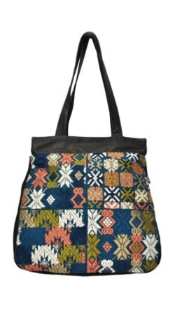 Maya Compras Purse