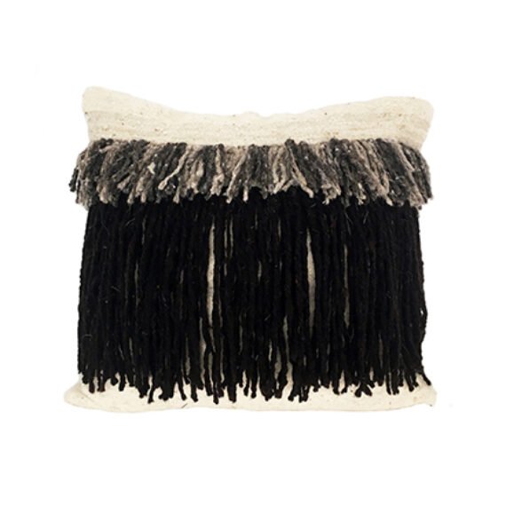 Luna 20" x 20" shag cushion