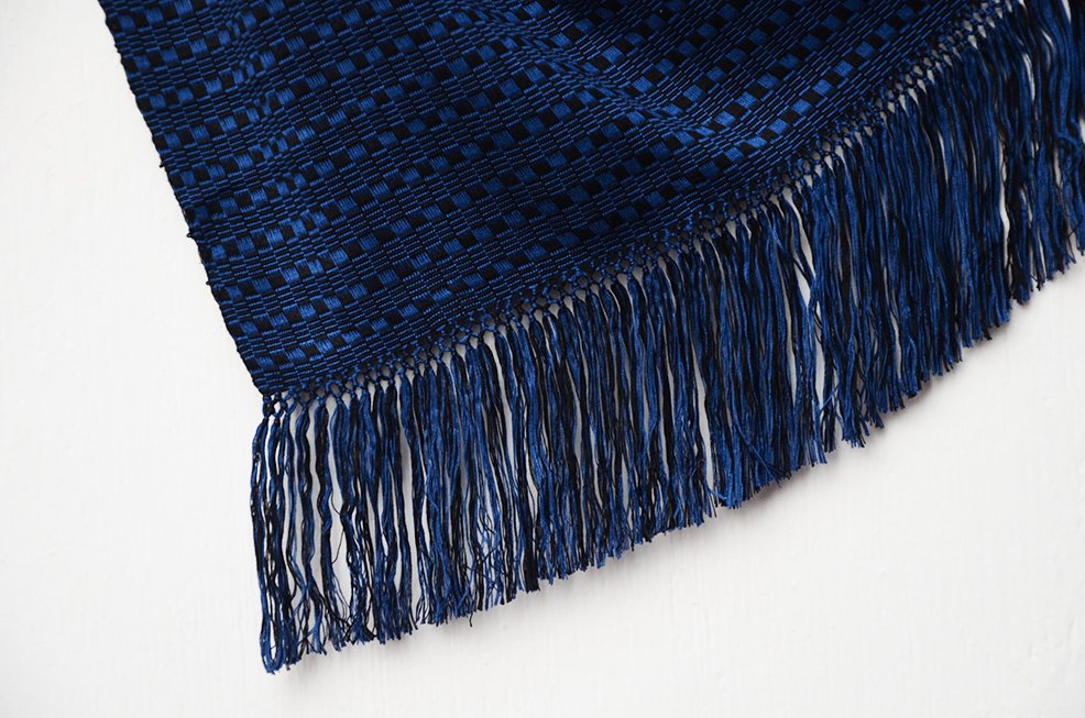 Layers Shawl, Midnight Blue - Imagen 3